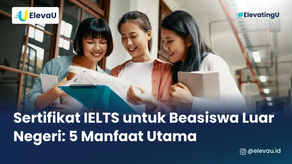 sekelompok wanita sedang melihat kertas ujian