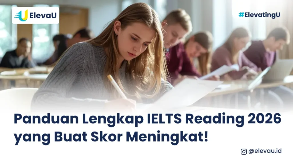 sekumpulan mahasiswa sedang fokus melihat buku (membaca)